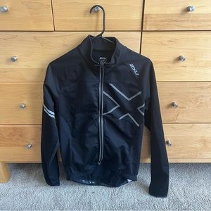2XU thermal cycling jacket - medium